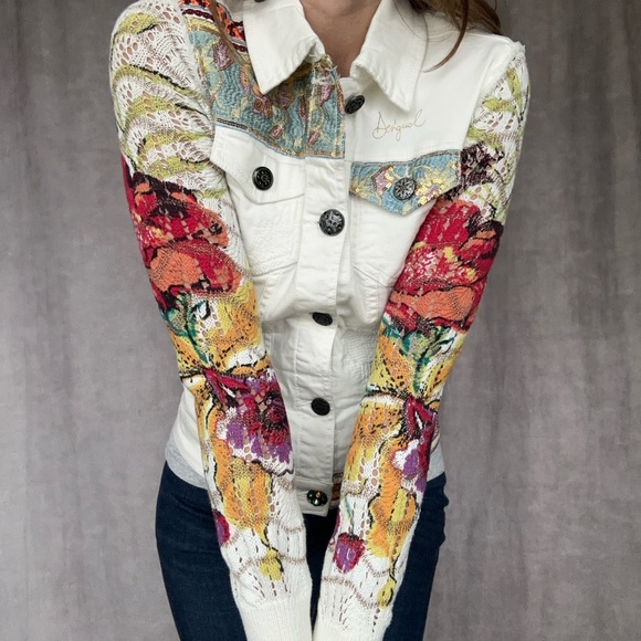 Floral Knit Sleeve White Denim Jacket by Desigual. - Size 36 / Small, Colorful! - Picture 2 of 8